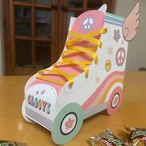 Groovy roller skate party favor boxes for retro skating birthday, Customizable printable party favors treat box decorations image 2