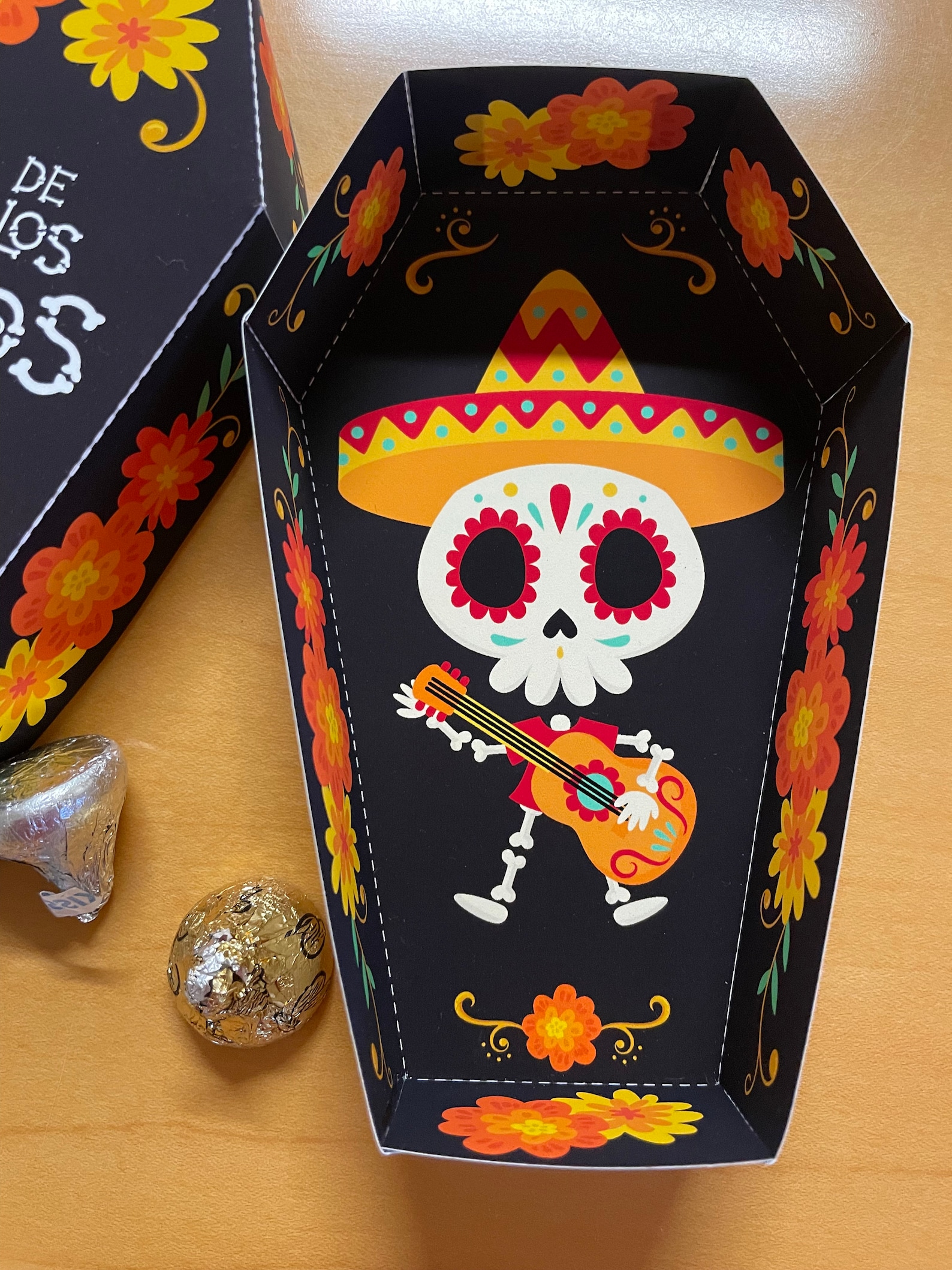 Day of the Dead Coffin Treat Box, Día De Los Muertos Sugar Skull Party ...