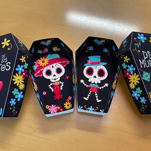 Caja de golosinas con forma de ataúd para imprimir del Día de los Muertos, obsequios para fiesta de calaveras de azúcar del Día de los Muertos, calavera catrina mexicana con esqueleto de Halloween