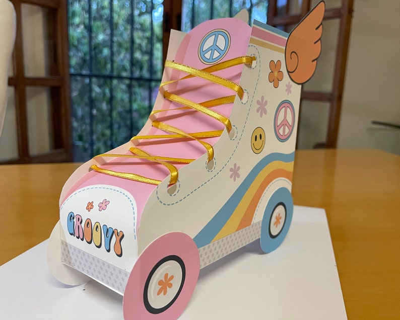 GROOVY Roller Skate Party Favor Boxes / Skate Favors Treat Box Etsy