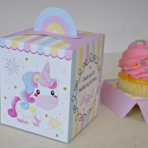 Unicorn party cupcake box / Rainbow unicorn treat boxes / Unicorn party favors / Unicorn favor box image 3