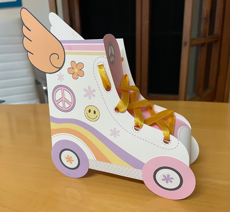 Roller Skate Party Favor Boxes / Two Groovy Party Favors Treat Etsy