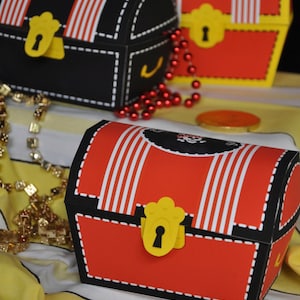 Afdrukbare schatkist voor piratenverjaardag, traktatiedoosjes, Piraatfeestbedankjes, middelpunt decoraties
