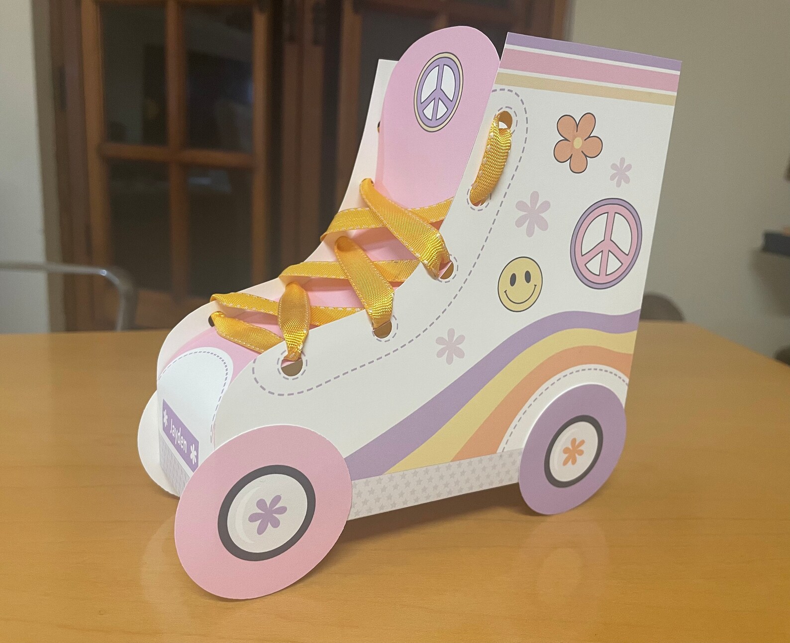 Roller Skate Party Favor Boxes / Two Groovy Party Favors Treat Etsy UK