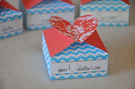 Valentines Day treat box / Valentines gift box / Heart shaped box / turquoise and coral Valentines heart box / friendship favor box Il_570xn