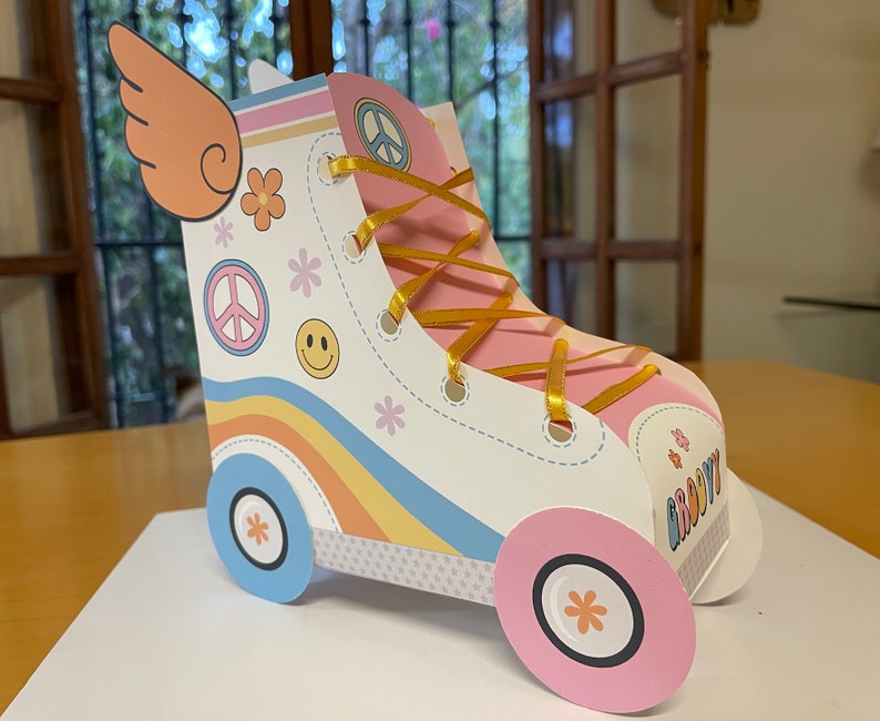 GROOVY Roller Skate Party Favor Boxes / Skate Favors Treat Box Etsy