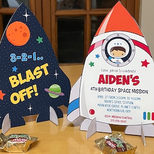 Invitación imprimible de fiesta en el espacio exterior / Invitación de cohete independiente de cumpleaños de astronauta / Invitación editable de nave espacial standee de fiesta Galaxy