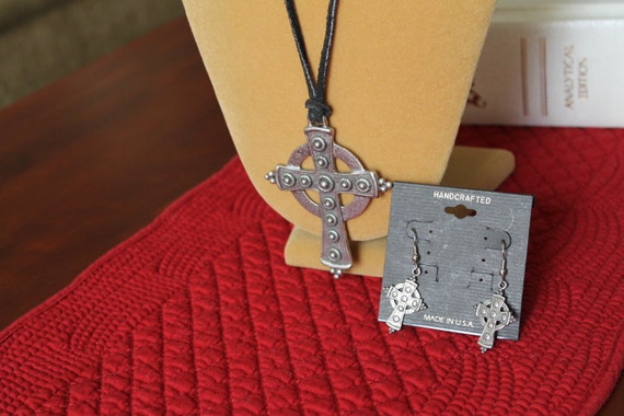 JJ Jonette  Large Pewter Cross Set with Earrings - image 3