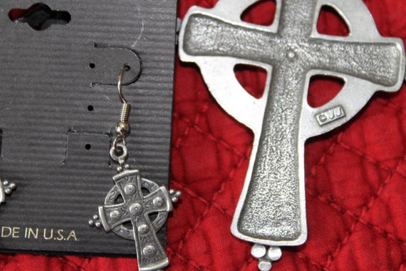 JJ Jonette  Large Pewter Cross Set with Earrings - image 5