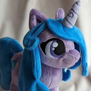 Made to Order: Izzy Moonbow My Little Pony A New Generation Plush Toy