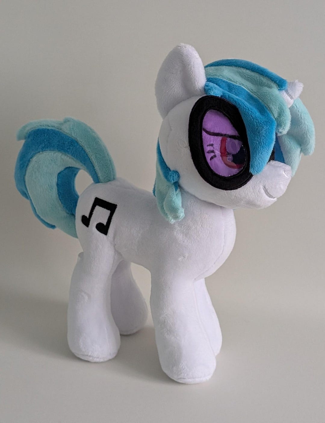 My Little Pony: Friendship is Magic DJ Pon3 Vinyl Scratch Custom