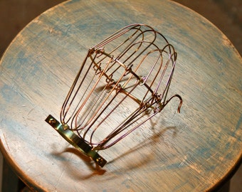 Jaula de alambre de latón para bombillas, protector de lámpara con abrazadera, para lámparas vintage Trouble: suministros de primera calidad para su iluminación, lámparas, colgantes, etc. hechos a mano.