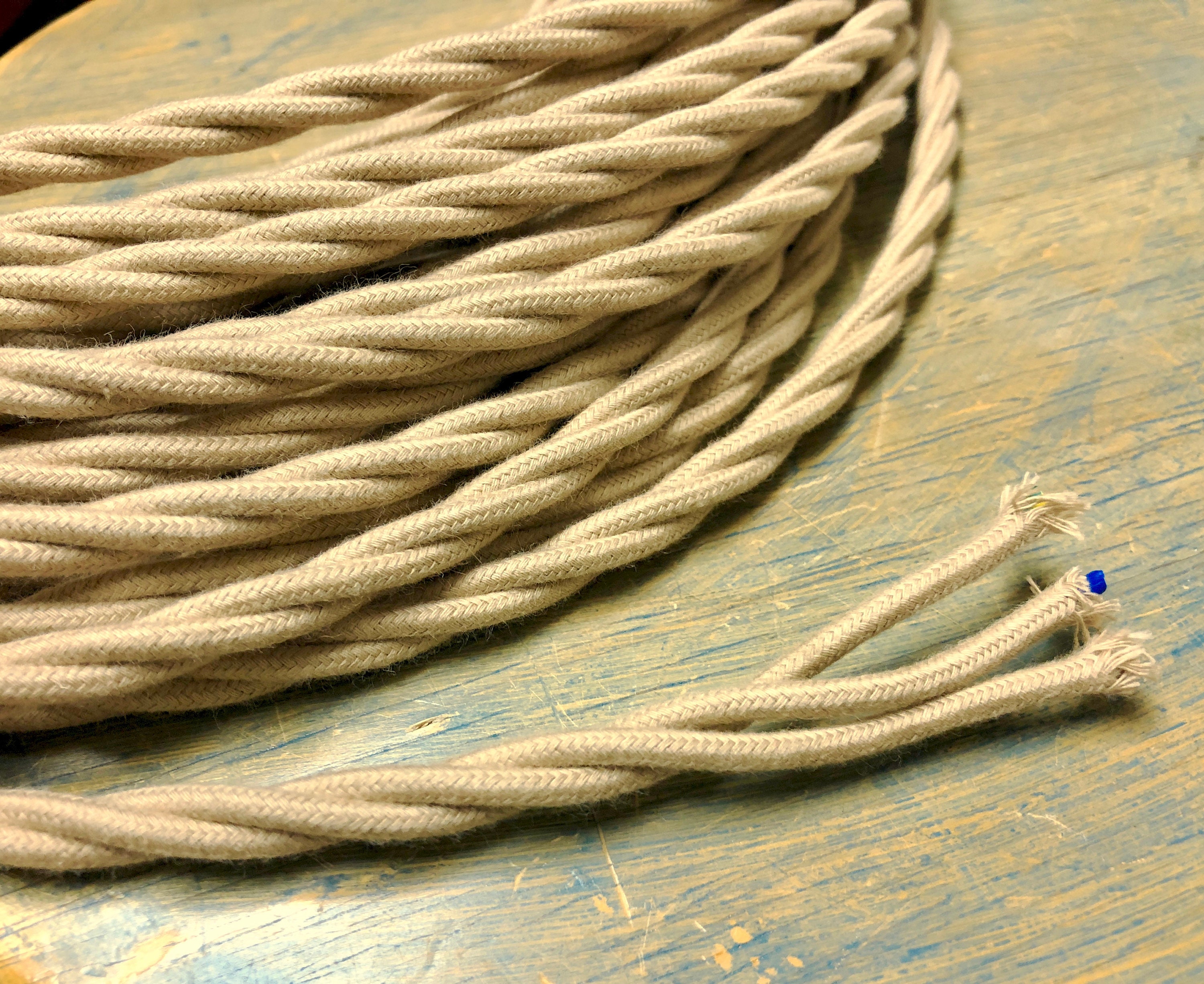 6 Feet: Tan Cloth Covered 3-wire Twisted Cord, Vintage Style