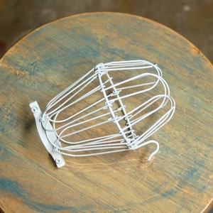 White Wire Bulb Cage, Clamp On Lamp Guard, For Vintage Trouble Lights - Top Quality Supplies For Your Handmade Lighting, Lamps, Pendants