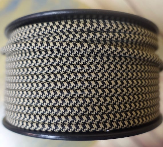 6 Feet: Black & Tan Houndstooth 2-Wire Cloth Covered Cord, Vintage Style Nylon Fabric Electrical Cord, For Lamps, Desk Fans, Radio rewiring