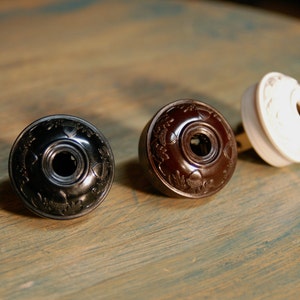 Vintage-stil Acorn & Oak eluttag - Bakelitreplika - Toppkvalitetstillbehör för din handgjorda belysning, lampor, hängen etc.