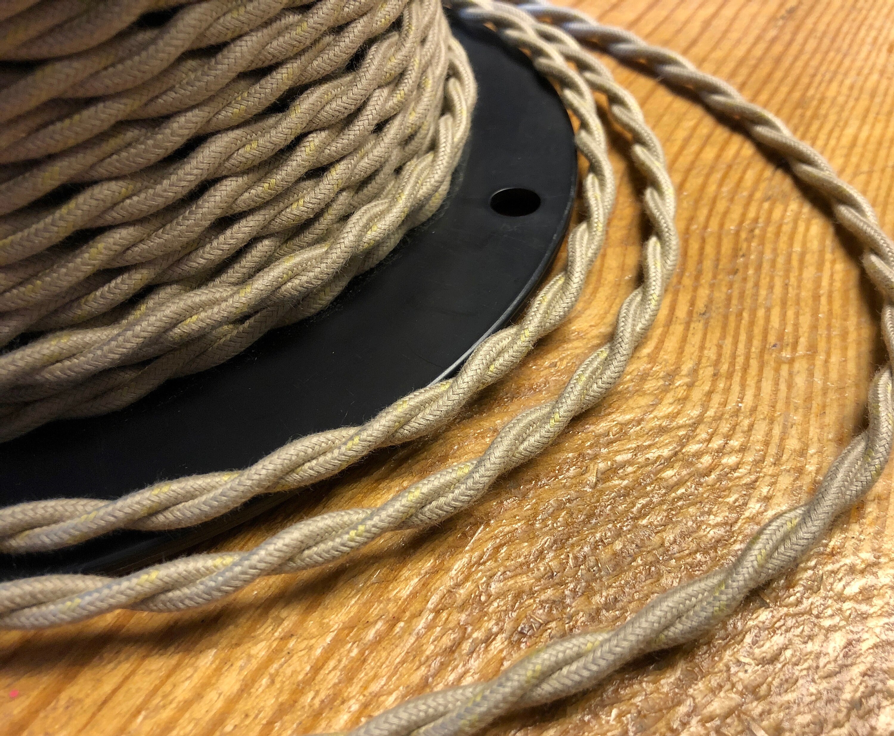 Alambre Vintage Calibre 16 Cable Eléctrico Vintage Forrado De Tela Trenzada - Calibre 16 AWG, Color Rojo Con Negro, 10 Pies, Para Autos Clásicos Y Custom Cable De Tela Para Lampara