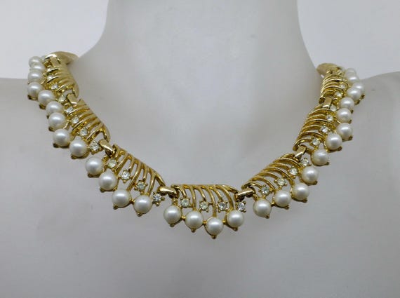 1950/60's Trifari Pearly Collar