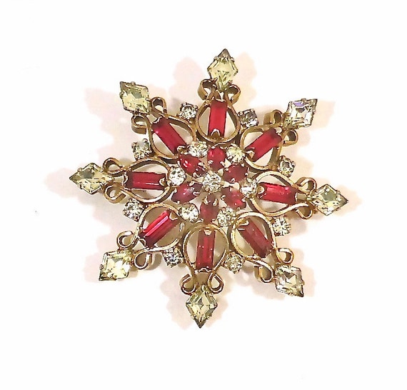 Trifari Style 1940/50's Ruby Red Brooch/Pendant