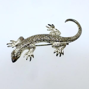 Zilveren hagedisbroche