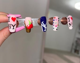 New York press on nails