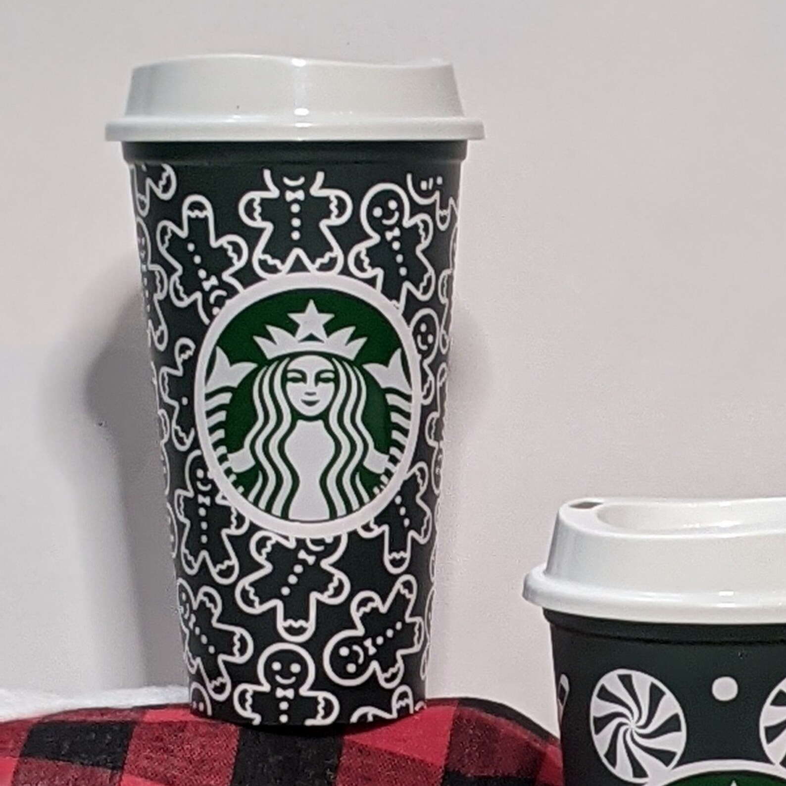 christmas starbucks cups 2022 christmas starbucks cups 2022