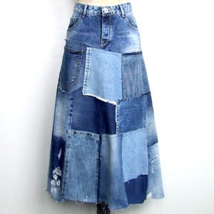 Boho Chic Patchwork Jeanskjol, Storlek EU 42, Handsydd, Unik design av återvunnet material