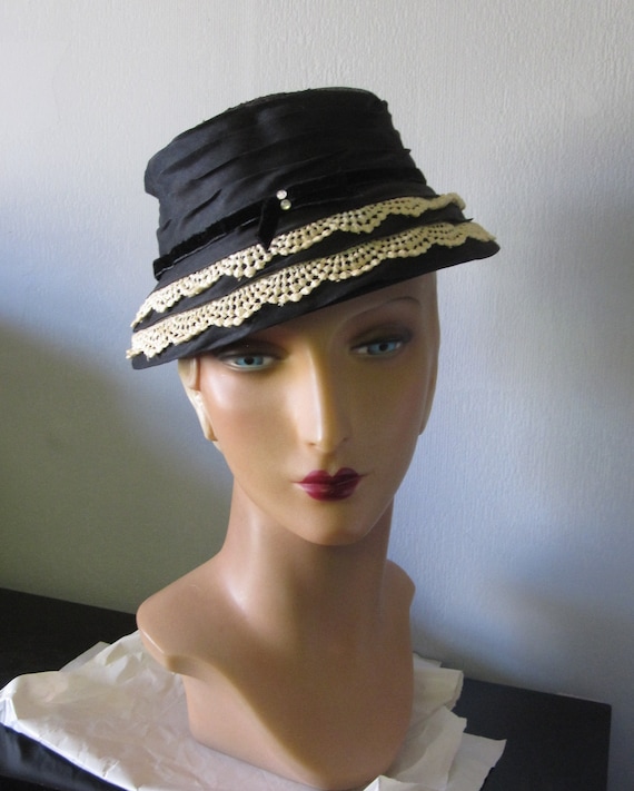 Eloise - 1950's Black Fabric and Ivory Lace Hat - 