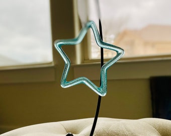 Oh My Stars! Cast Glass Star - Light Aqua
