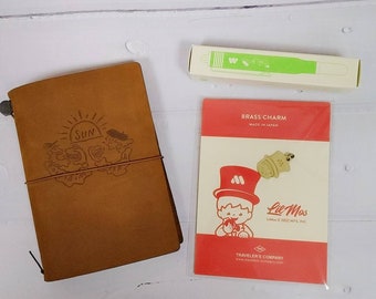 Life With MOS BURGER 50th Traveler's Notebook モスバーガー