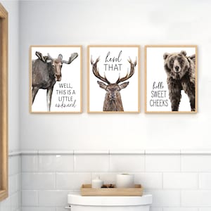 Set von 3 Lustigen Badezimmer Kunst Elch Bär Hirsch Badezimmer Wand Dekor | Lustiges Badezimmer Tiere Bauernhaus | Druck, gerahmter Druck oder Canvas Sign