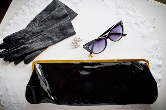 Sleek, Vintage Black Patent Leather Clutch -Beaut