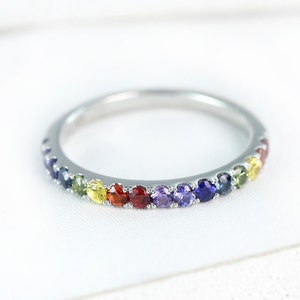 R1918-925 Sterling Silver Ring Rainbow Sapphire 2.5mm SKU