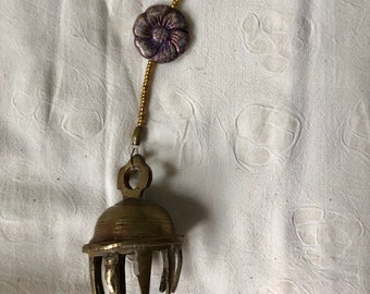 Vintage Brass Bell, Victorian Style Bell, Brass Elephant bell, Claw Bell,  Shabby Chic Vintage India Bell Brass, Lavender Gold Flower Bell