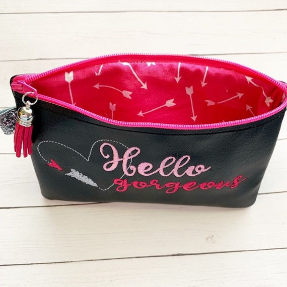 ITH Hello Gorgeous Lined Top Zipper Bag 5x7 & 6x10 - DIGITAL ITH Hello Gorgeous Lined Top Zipper Bag 5x7 & 6x10 - DIGITAL
