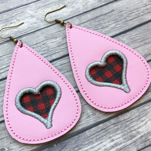Boucles d'oreilles ITH Lila's Heart - 3 Tailles - 4x4 et 5x7 incluses- Broderie Design - DIGITAL Embroidery DESIGN