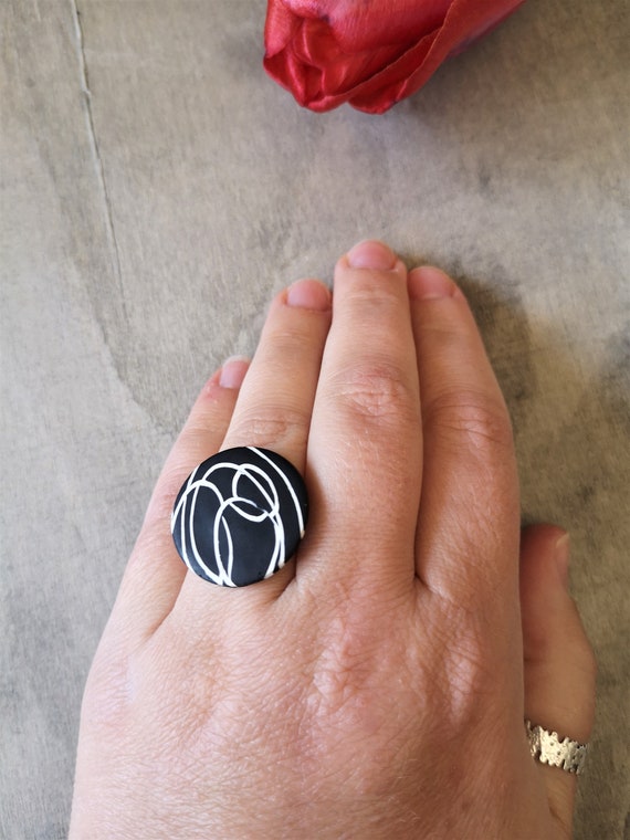 Black and White Round Ring Black and White Adjustable Ring | Etsy
