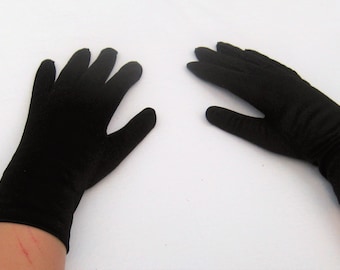 Vintage short black summer gloves, nylon stretch gloves, made in USA, formal party evening, size 7, mid century 50s 60s