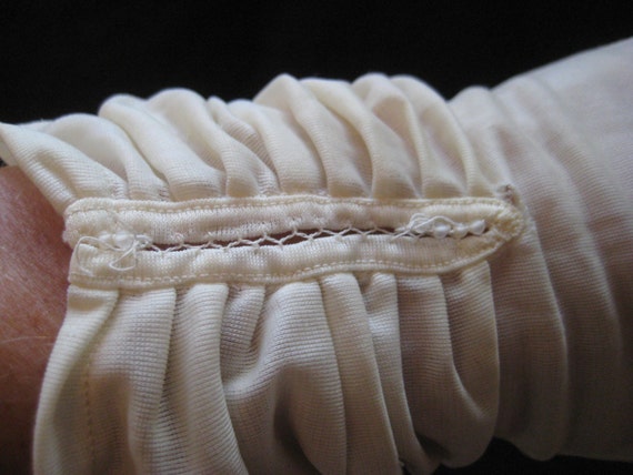 Ivory sheer nylon summer gloves, ruffled hem, dec… - image 3