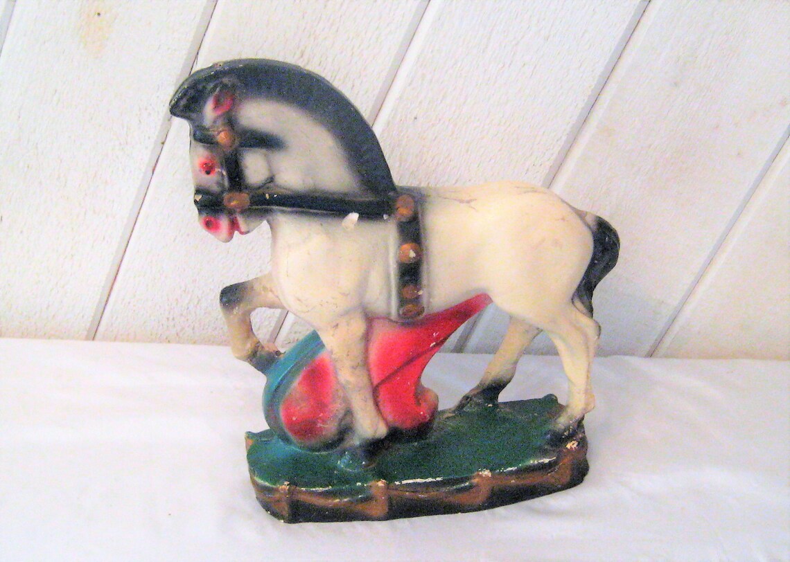 trojan horse figurine