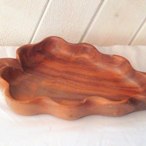 Vintage monkey wood leaf tray, Hawaiian tray, monkey pod wood, Honolulu, mid century modern, 50s 60s, outdoor party tray, food tray, MCM VTG