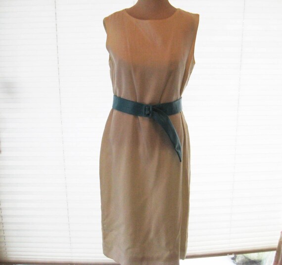 Off White linen shift dress, straight a-line dres… - image 4