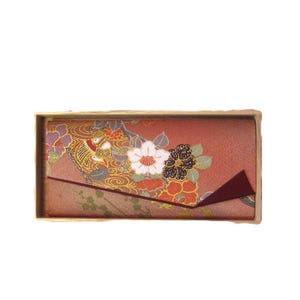 Carteira feminina asiática vintage, NOS, floral laranja ferrugem bordô dourado iridescente, anos 70 e 80, rara incomum única nova estoque antigo em perfeitas condições