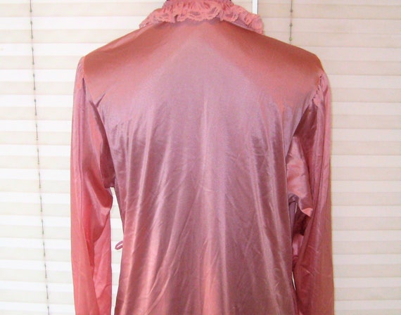 Vintage pink nylon thin robe, summer spring robe,… - image 10