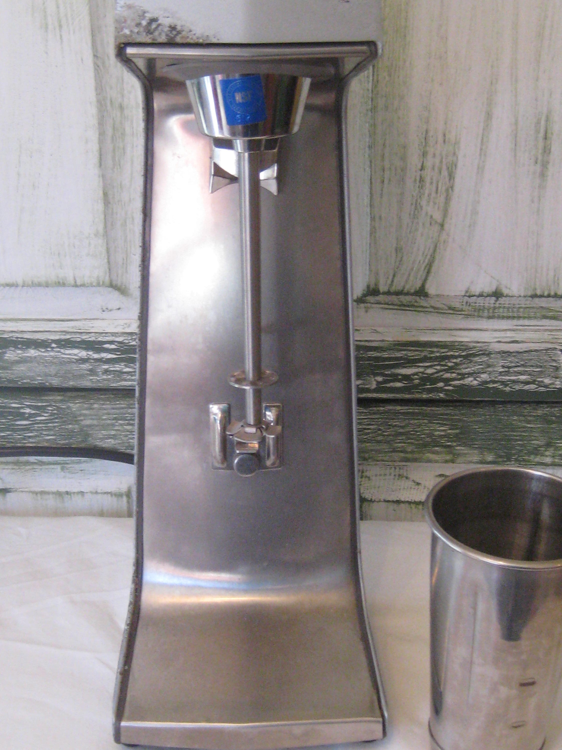 Hamilton Beach Scovill Commerical 3 Speed Milkshake Maker Model