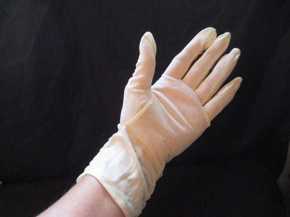 Ivory sheer nylon summer gloves, ruffled hem, dec… - image 2