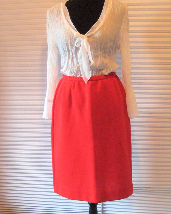 Vintage red wool pull over skirt, elastic waist, … - image 1