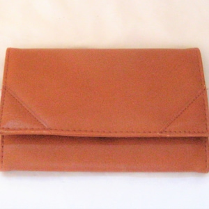 Embrague de billetera de cuero vegano marrón trifold vintage, billetera de gran tamaño, 2002, NOS nuevo stock antiguo, cuero falso falso, billetera de vinilo para mujer