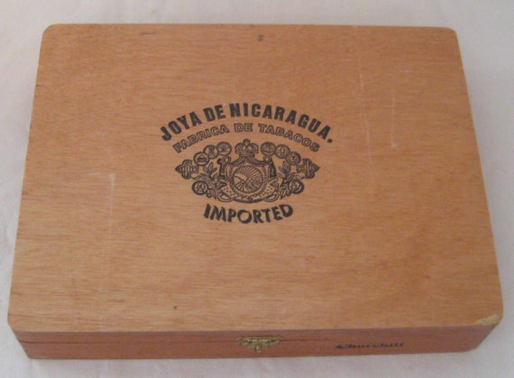 Vintage Wood Empty Cigar Box, Wooden Box Hinged Lid, Dovetail