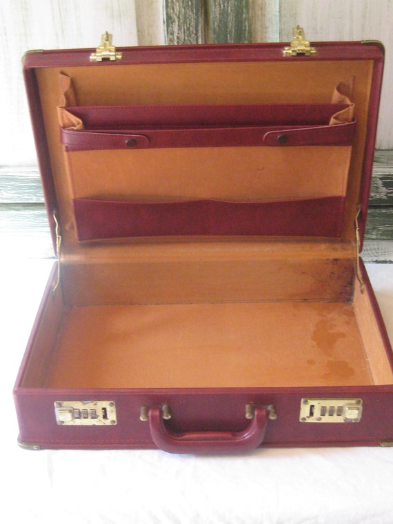 Vintage oxblood briefcase, burgundy 1980s combina… - image 9